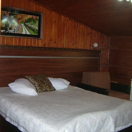Kayzer Hotel *