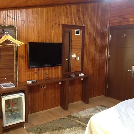 Kayzer Hotel *